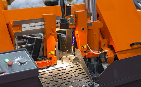 铁山港龙门带锯床具备哪些优点？